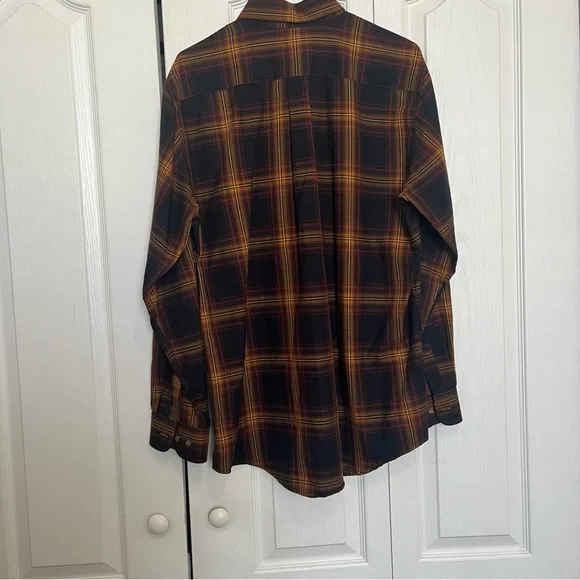 Men's Plaid Button-Up Shirt (Box C) - Picture 5 of 5